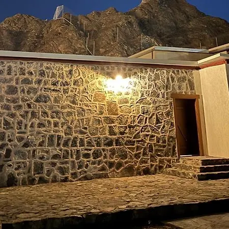 The Out Hotel Sinadil Buitenkant foto